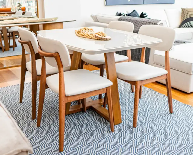 Conjunto Mesa Bennett 1,15 + 4 Cadeiras Millenium